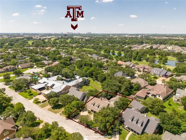 2302 E Briargate Drive, Bryan, TX 77802