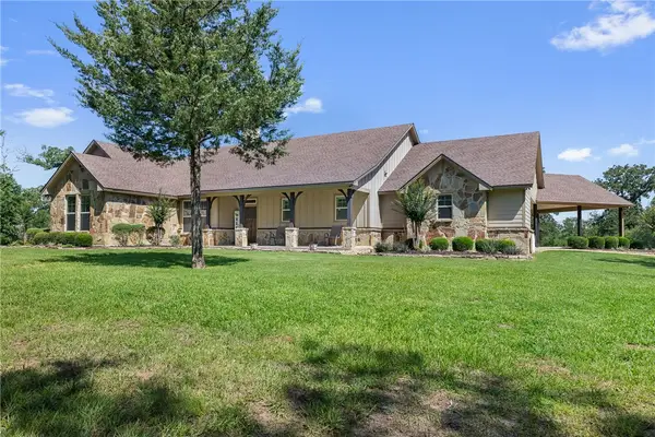 1306 22 Hills, Gause, TX 77857