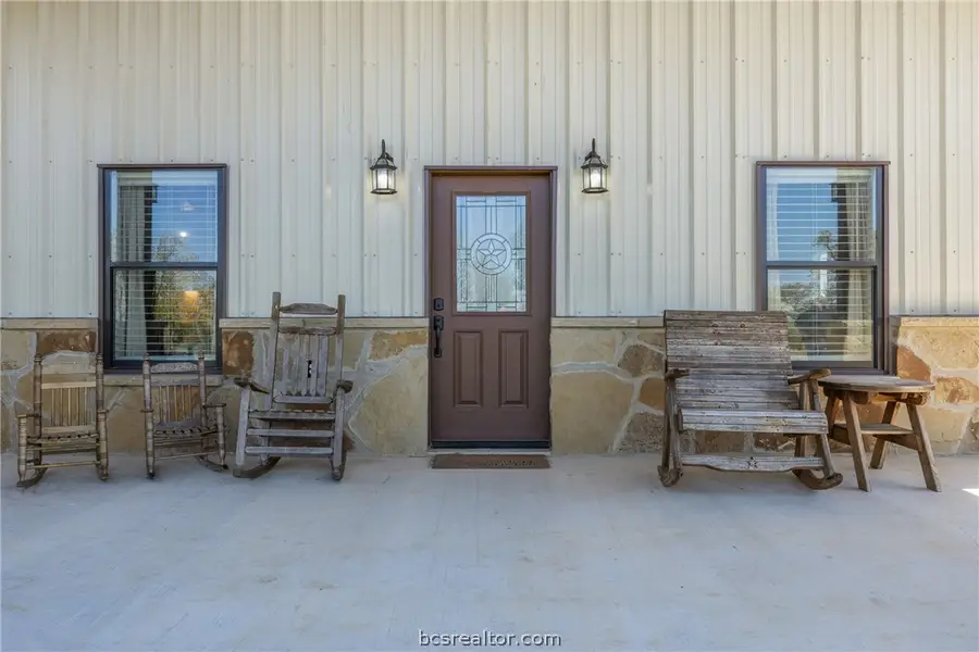 4500 Gibbs Ln Lane, Caldwell, TX 77836 - #2