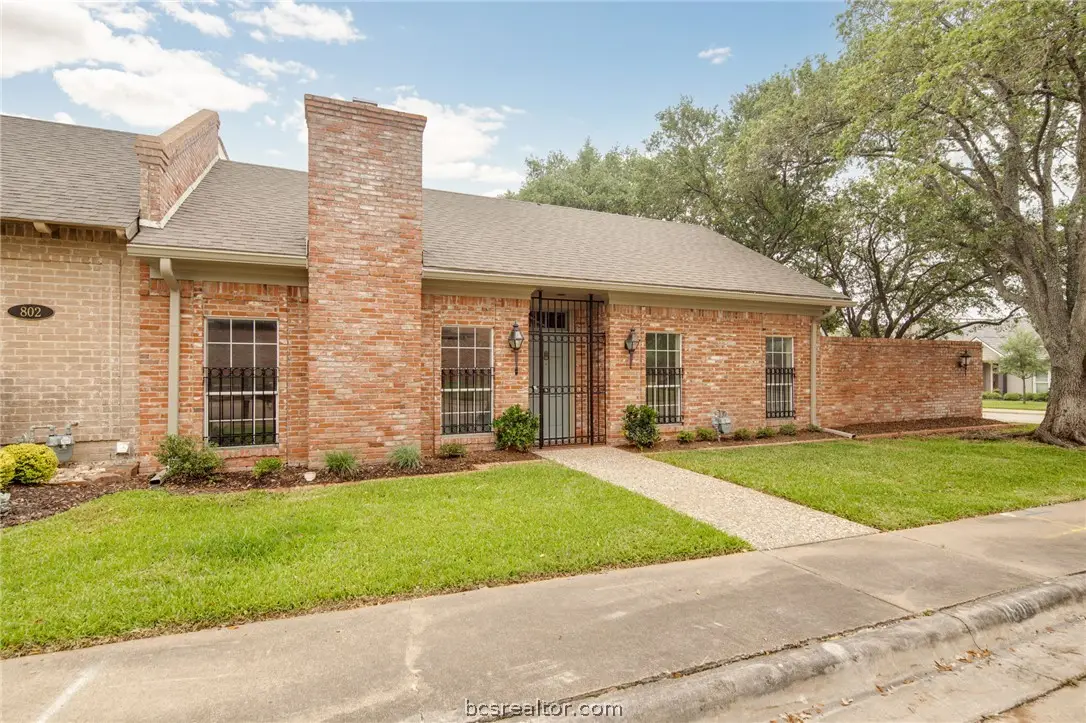 800 Dogwood Lane, Bryan, TX 77802 - #1