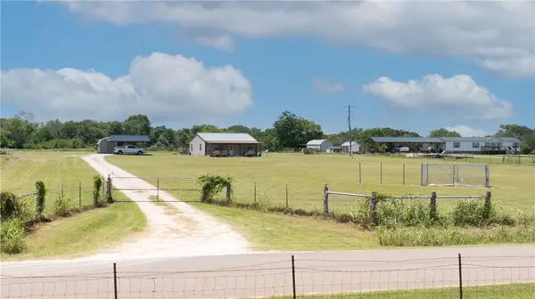 7271 County Road 118, Iola, TX 77861