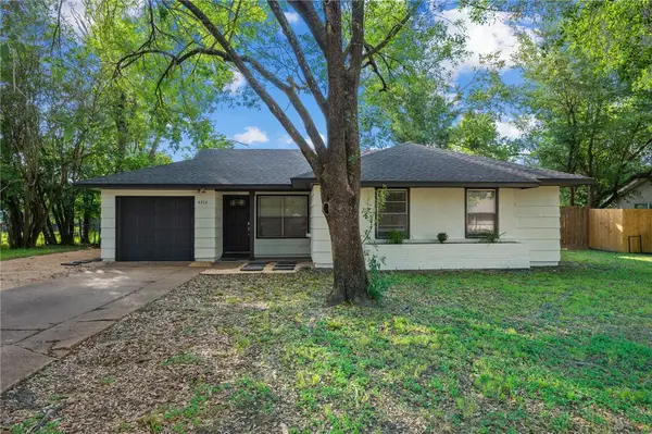 4212 Carter Creek Parkway, Bryan, TX 77802