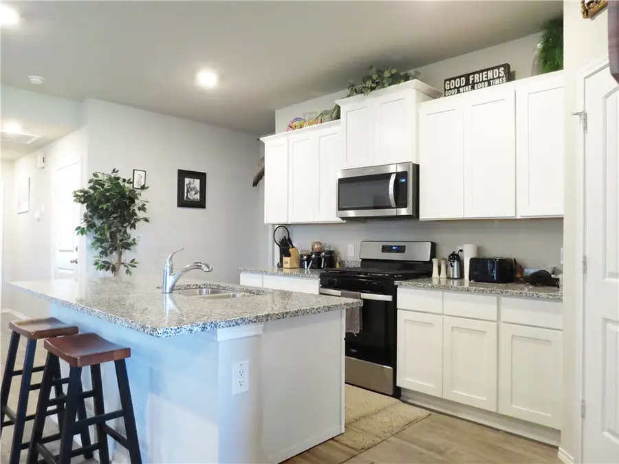 2419 Divot Lane, Navasota, TX 77868 - #3
