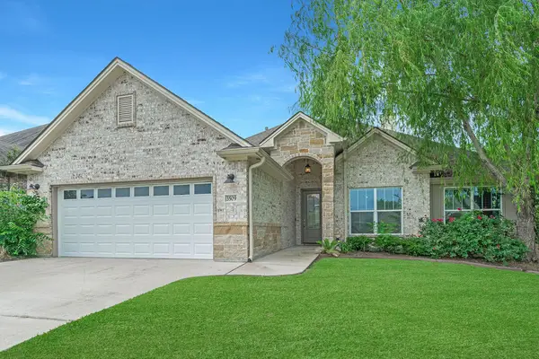 3509 Dovecote Court, Bryan, TX 77808