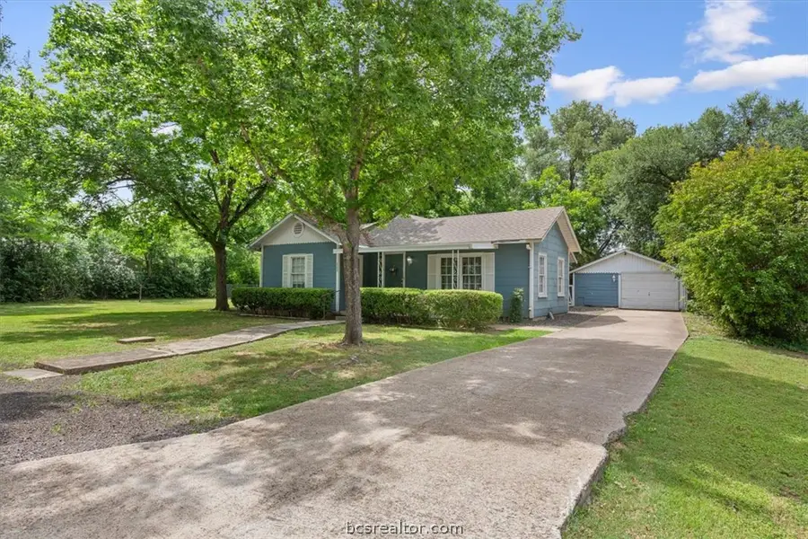 802 Ave A, Valley Mills, TX 76689 - #3