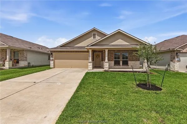 2024 Chief Street, Bryan, TX 77807