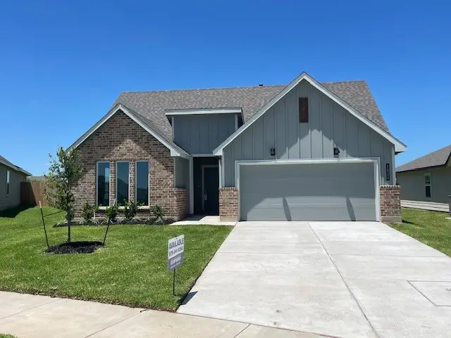 1024 Legrand Street, Brenham, TX 77833 - #1