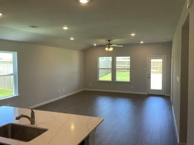 1024 Legrand Street, Brenham, TX 77833 - #2