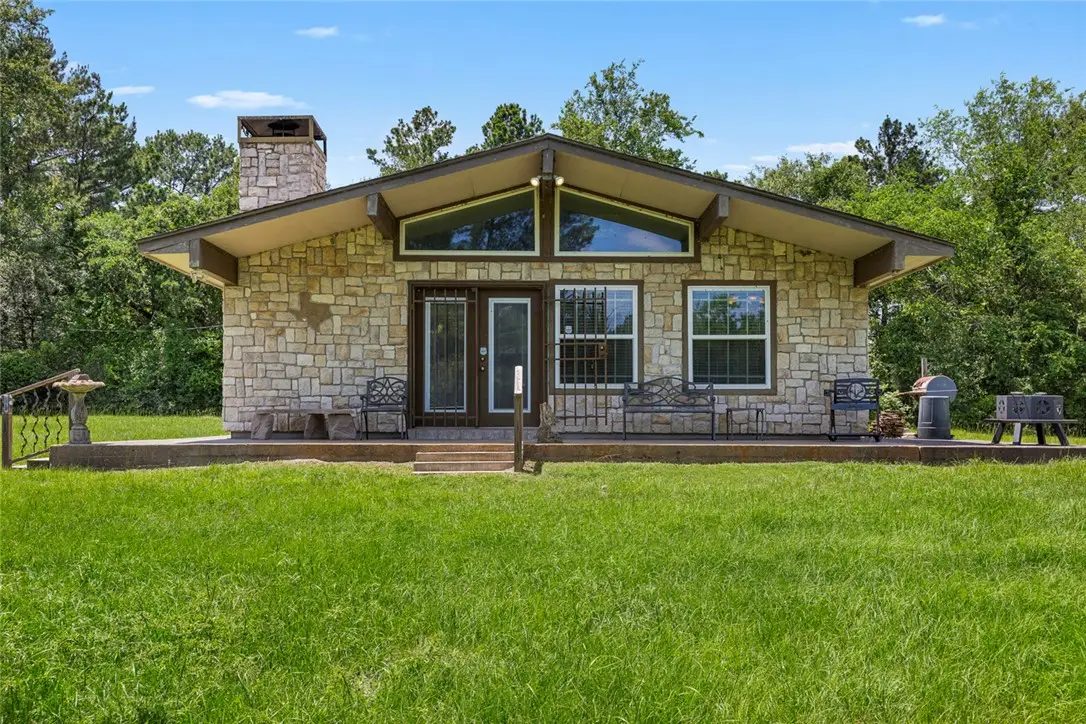 7675 County Road 146, Bedias, TX 77831 - #1