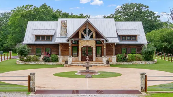 654 Navasota, Navasota, TX 77868