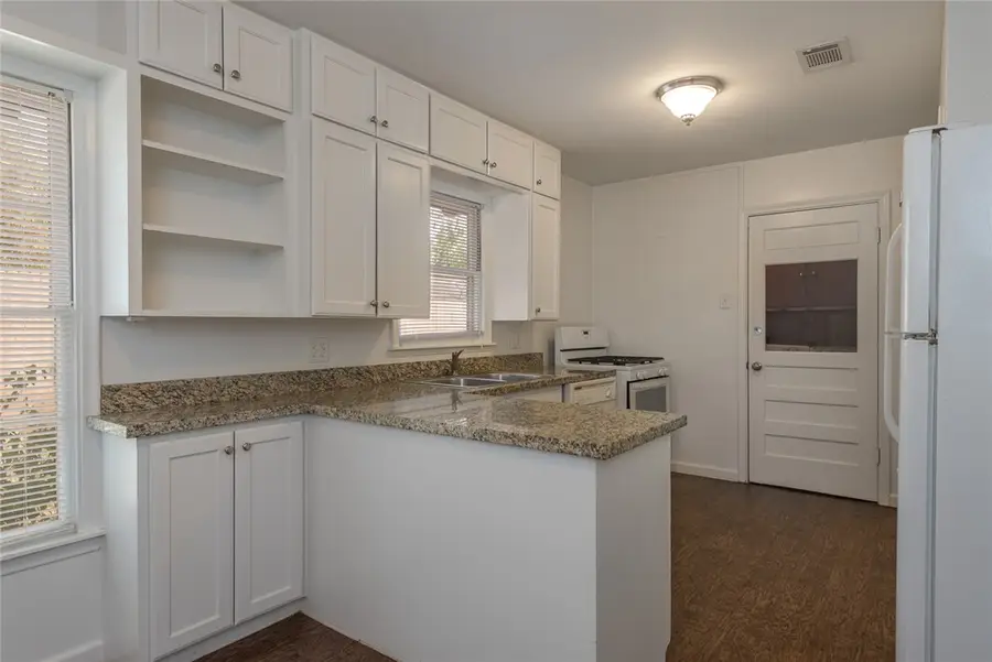 708 Broadmoor Drive, Bryan, TX 77802 - #3