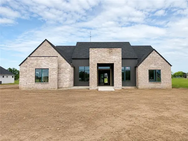 10354 Charlinda Lane, Bryan, TX 77808