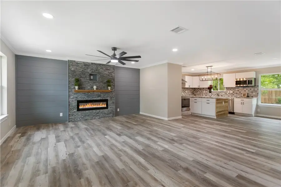 904 Westview, Caldwell, TX 77836-1051 - #3