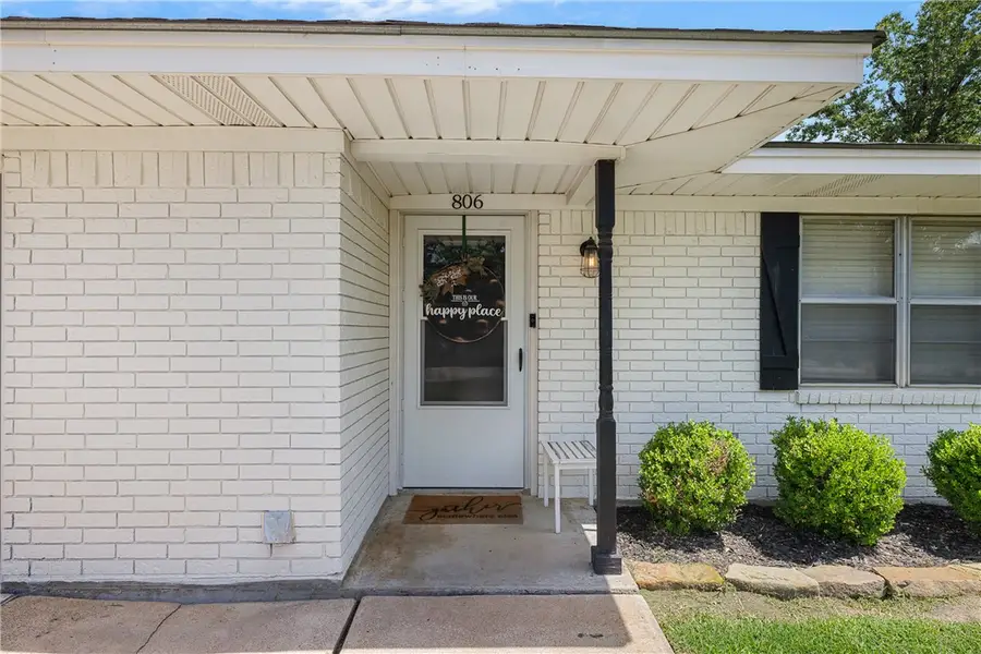 806 Dillard Street, Caldwell, TX 77836 - #3