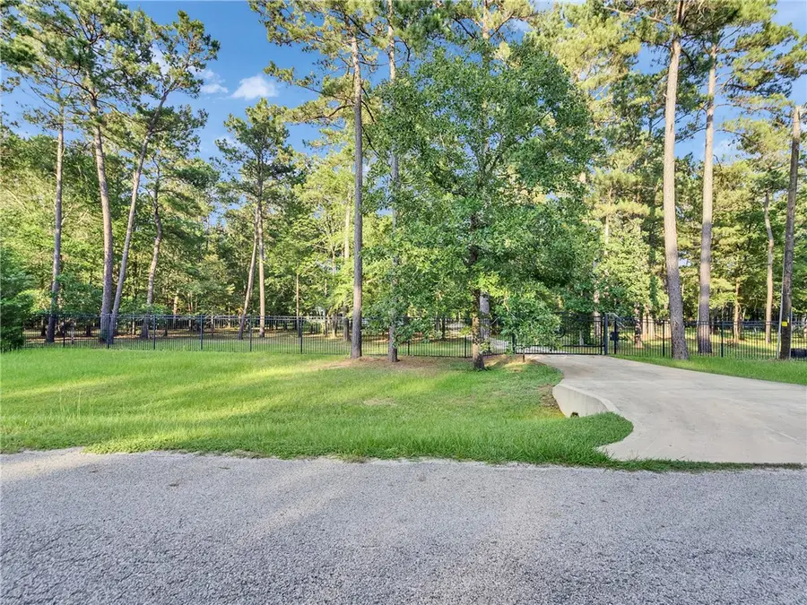 9058 Amelia Drive, Anderson, TX 77830 - #3