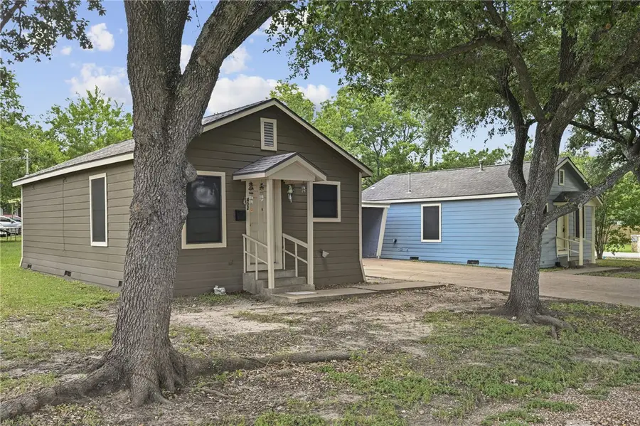 400 and 402 S Ennis Street, Bryan, TX 77803 - #2