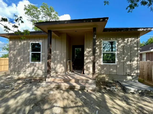 1210 E Martin Luther King Jr Street, Bryan, TX 77803 - #3