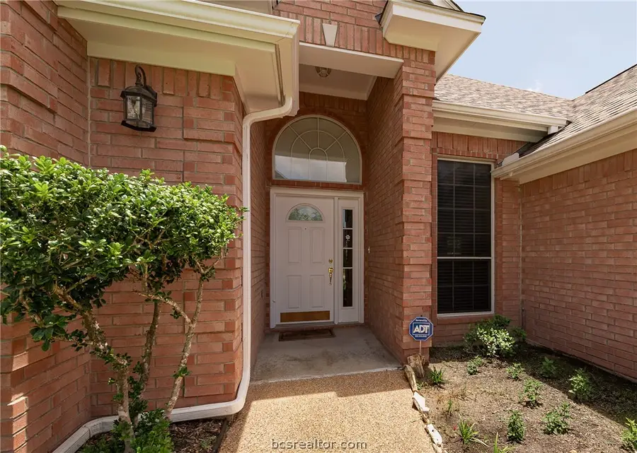 4607 Park Hollow Circle, Bryan, TX 77802 - #2