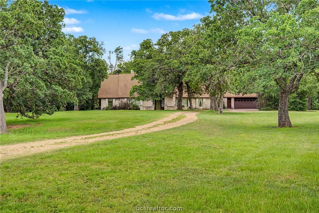 466 Elm Creek, Rockdale, TX 76567 - #1
