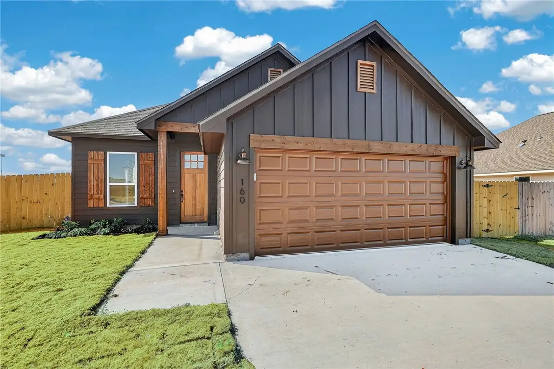 160 Turnrow Cove, Snook, TX 77879 - #1