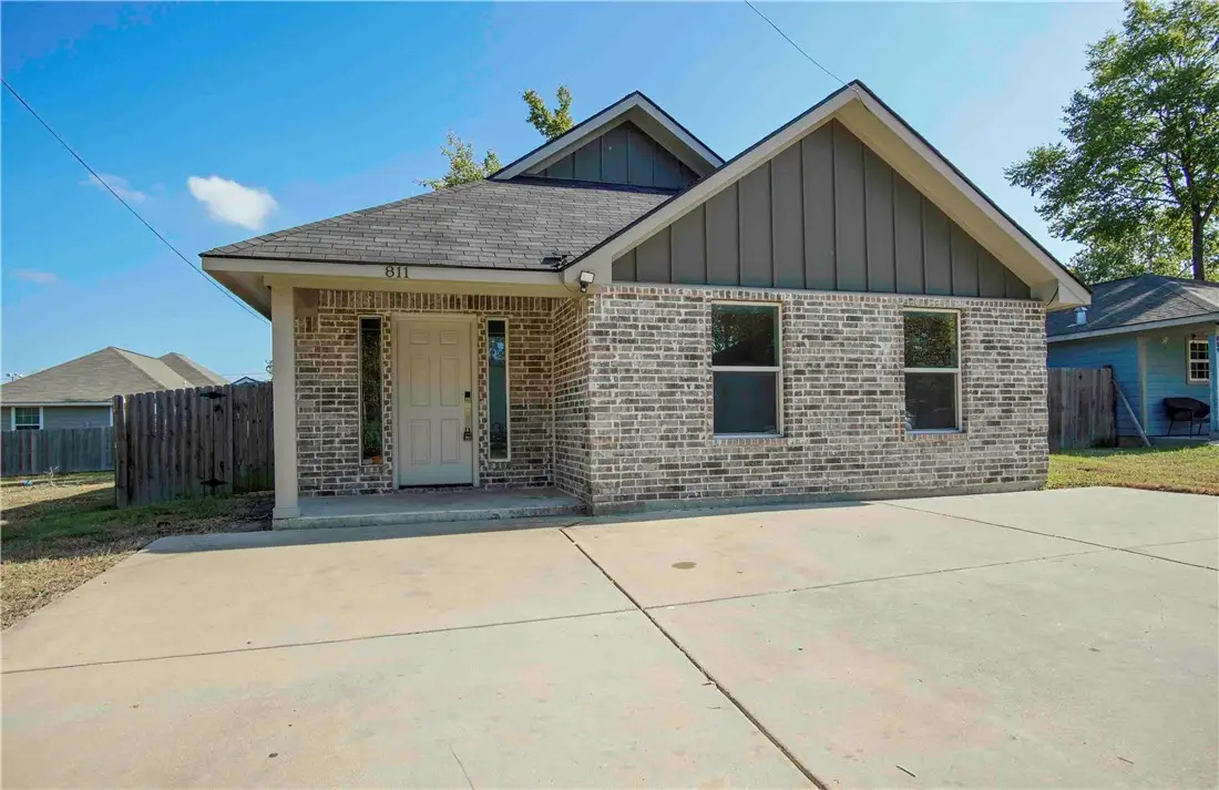 811 Dansby Street, Bryan, TX 77803 - #1