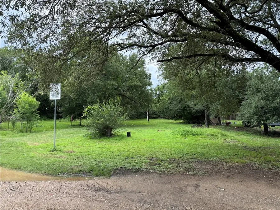 2503/2504 Emerald Dr Drive, Bryan, TX 77803 - #2