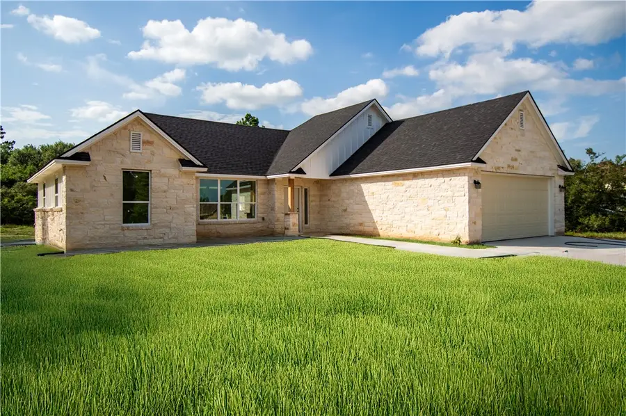 178 Jamaica Lane, Hilltop Lakes, TX 77871 - #2