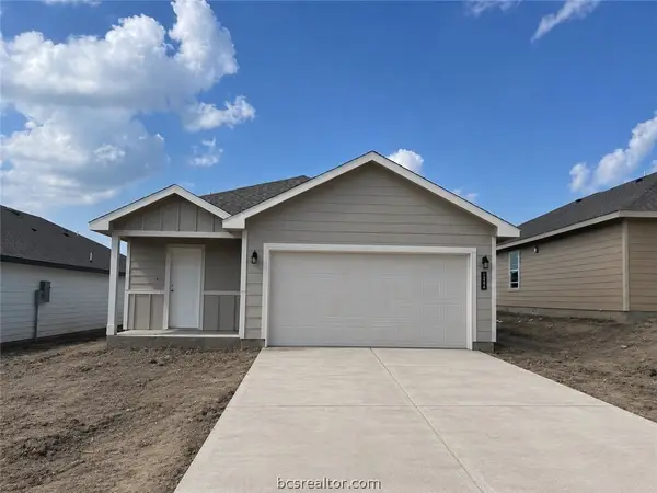 1236 Hickory Grove Street, Brenham, TX 77833