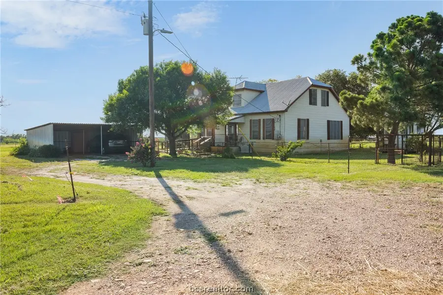 1546 County Road 203, Paige, TX 78659 - #3