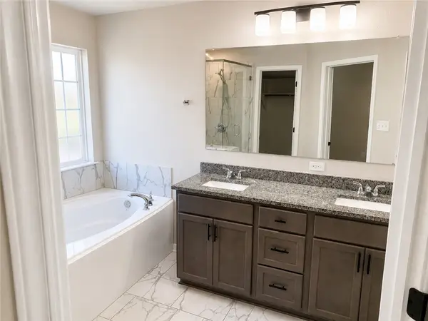 5923 Eldora Drive, College Station, TX 77845