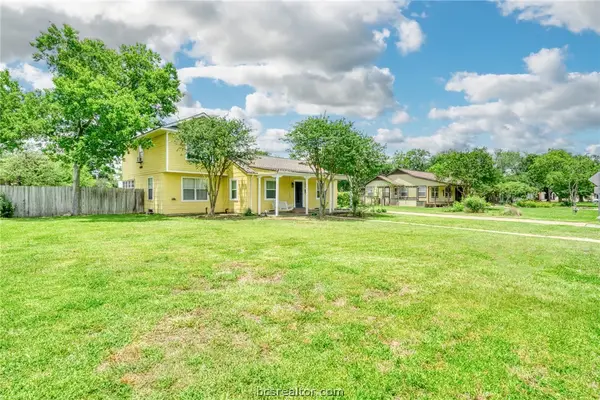 710 Inwood Drive, Bryan, TX 77802