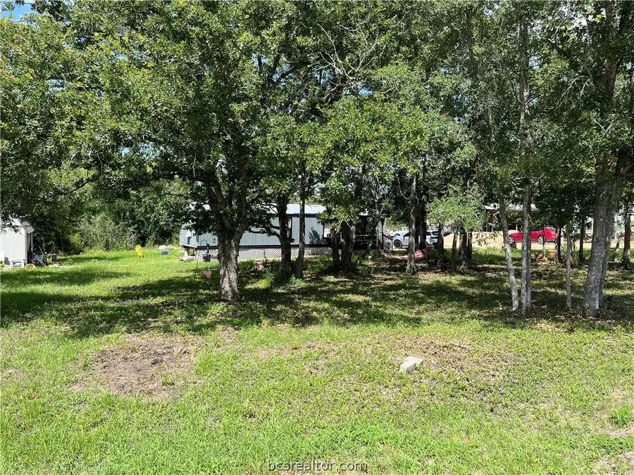 108 Live Oak Path, Somerville, TX 77879 - #3