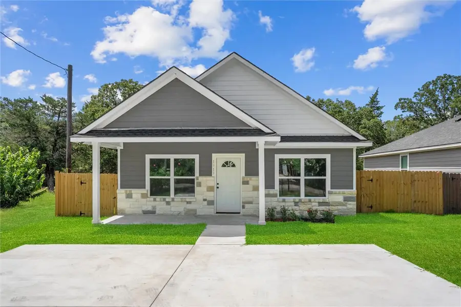 1913 Marshall Avenue, Bryan, TX 77803 - #2