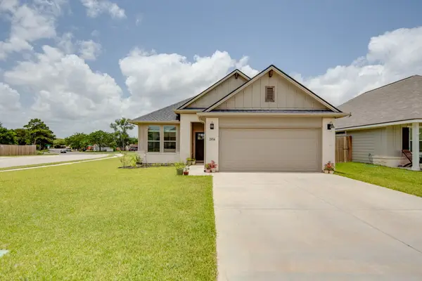 2854 Messenger Way, Bryan, TX 77803