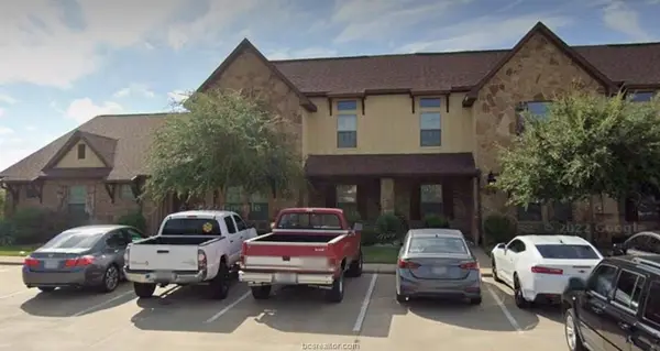 403 Momma Bear Drive, College Station, TX 77845-2453