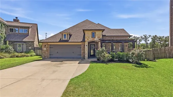 4215 Muncaster Lane, College Station, TX 77845