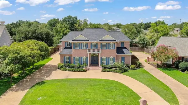 9204 Sunlake Court, College Station, TX 77845