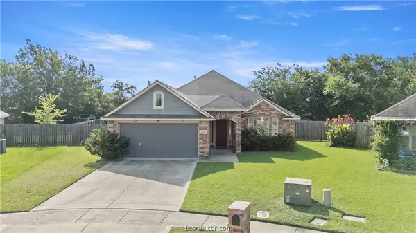 2530 Elkhorn Trail, Bryan, TX 77803