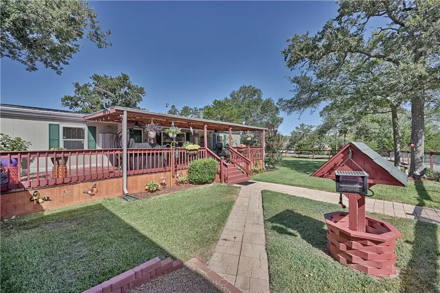 407 Gaywood Lane, Somerville, TX 77879 - #2