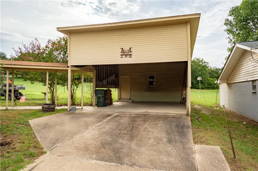 89 Fairway Drive, Hilltop Lakes, TX 77871 - #3