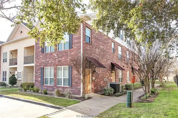 801 Luther Street W #1401, College Station, TX 77840