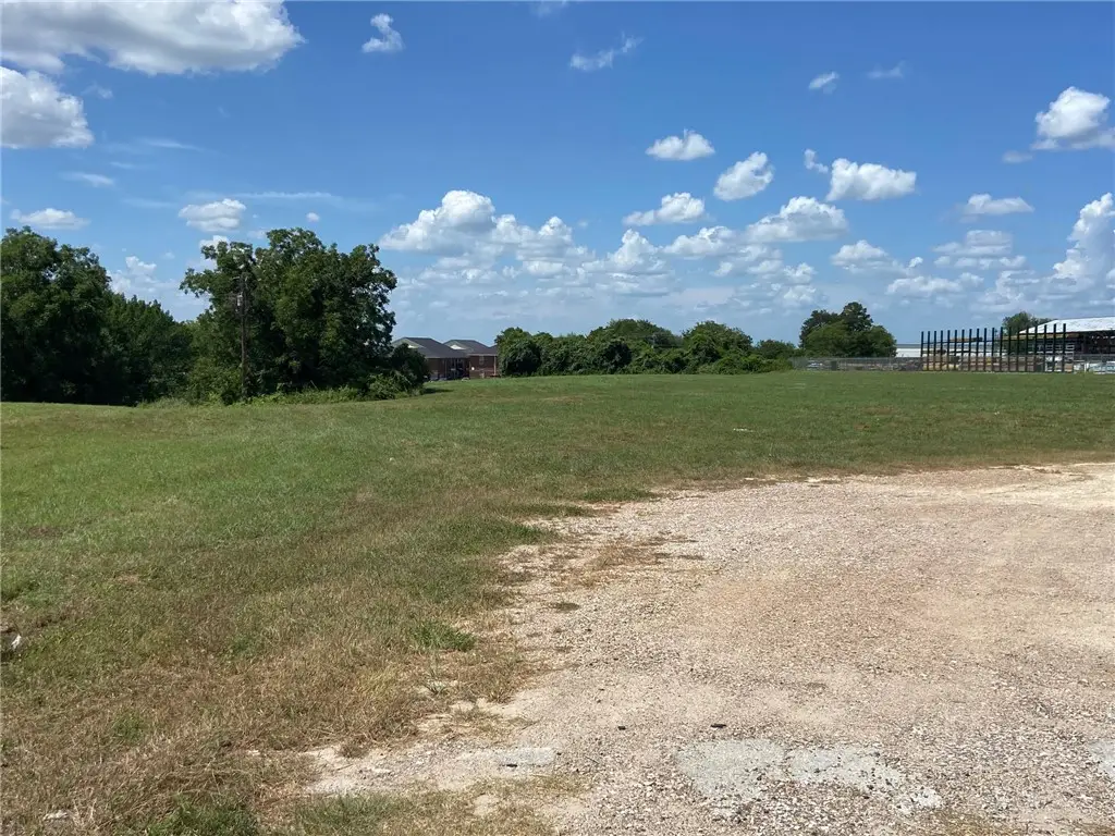 1675 E Highway 290, Brenham, TX 77833 - #1