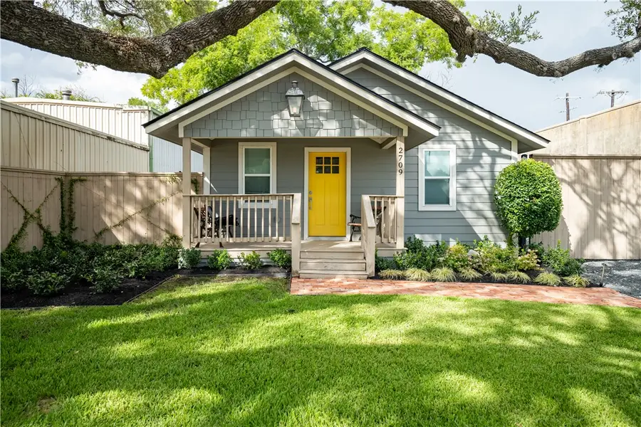 2709 S College Avenue, Bryan, TX 77801 - #2