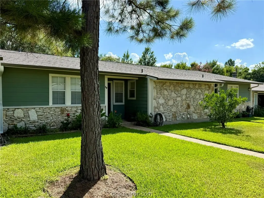 2800 Longmire Drive #19, College Station, TX 77845 - #1