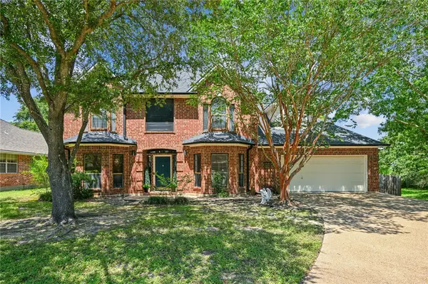 4221 Bedford Court, Bryan, TX 77802