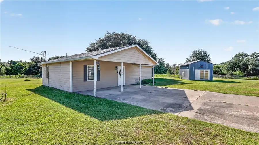 511 Lakeview, Somerville, TX 77879 - #2