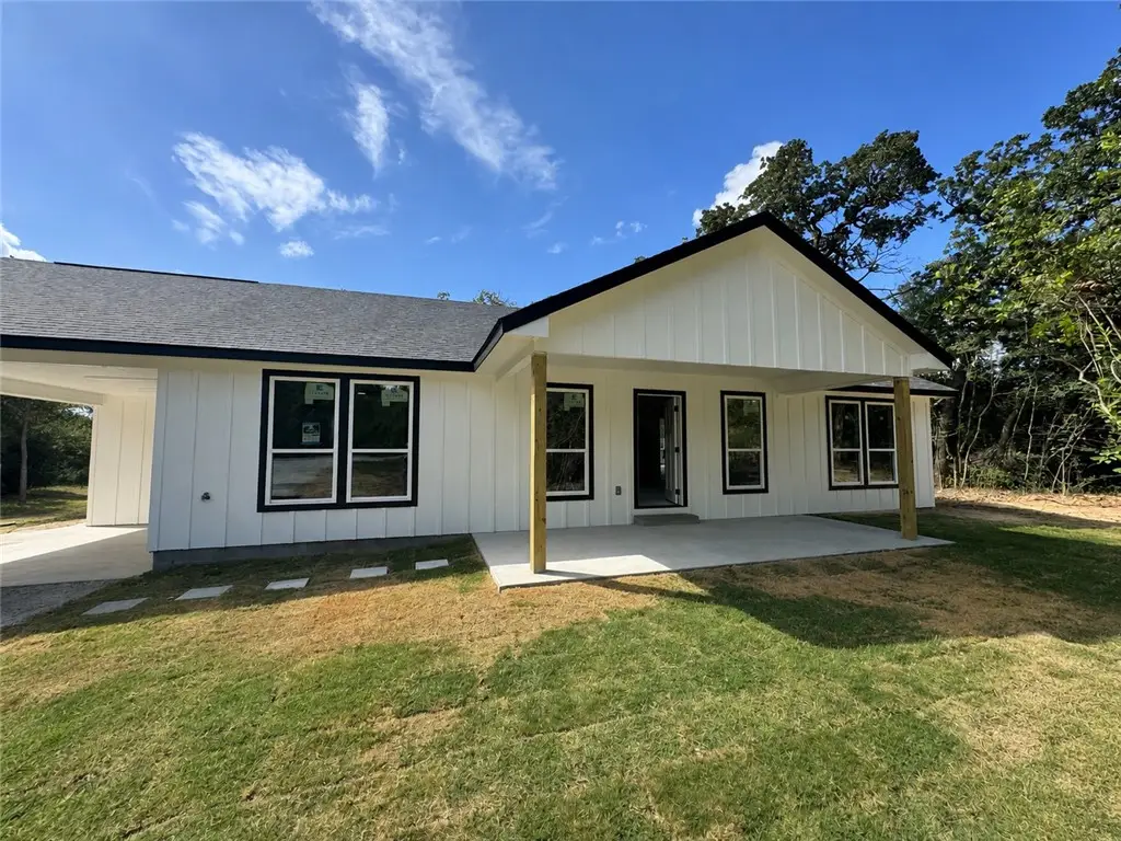 5506 County Road 366, Marquez, TX 77865 - #1