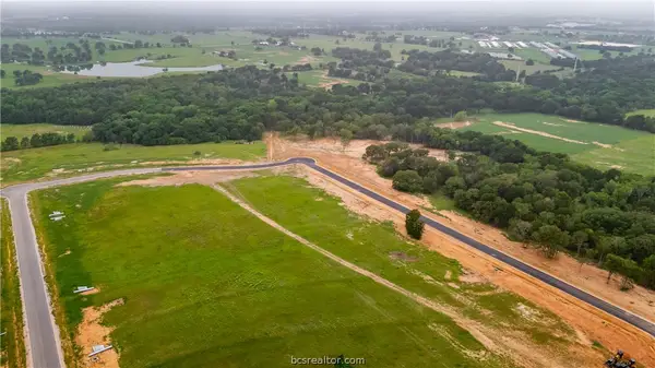 144 Pueblo Drive, Caldwell, TX 77836