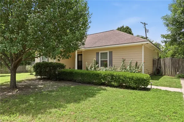 348 Trinity Avenue, North Zulch, TX 77872