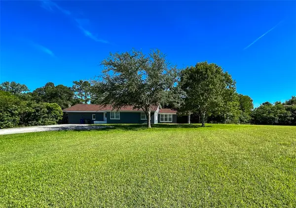 516 Roundabout Road, Huntsville, TX 77320